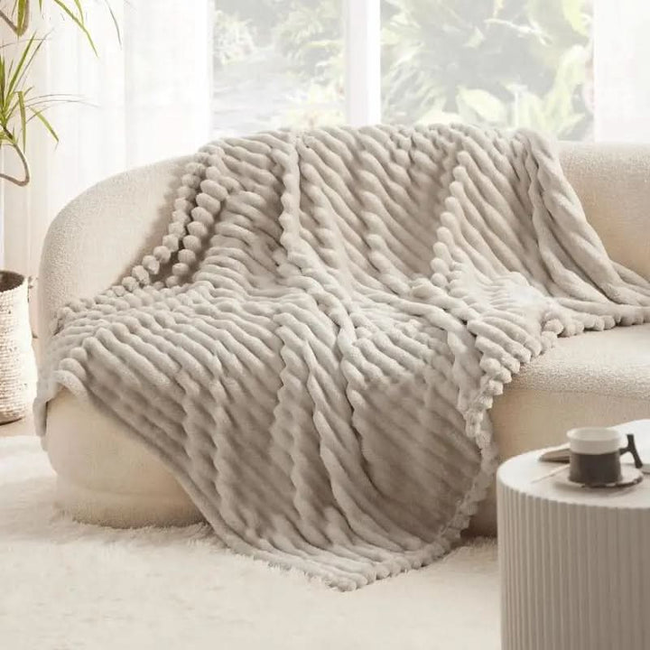 Koslund™ Strukturert plysjpledd for en koselig seng og sofa