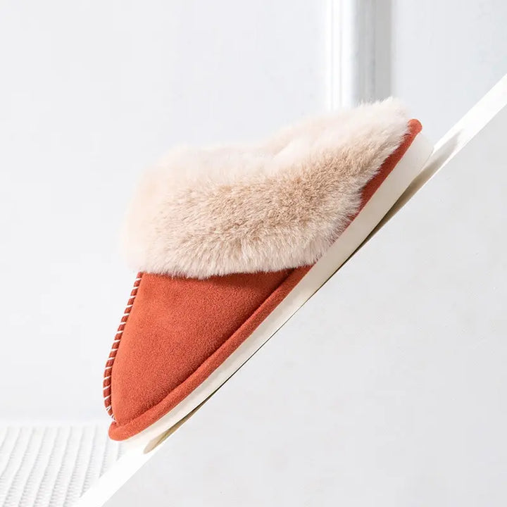 Koslund™ Fluffy damtøfler med memoryskum og sklisikker gummisåle