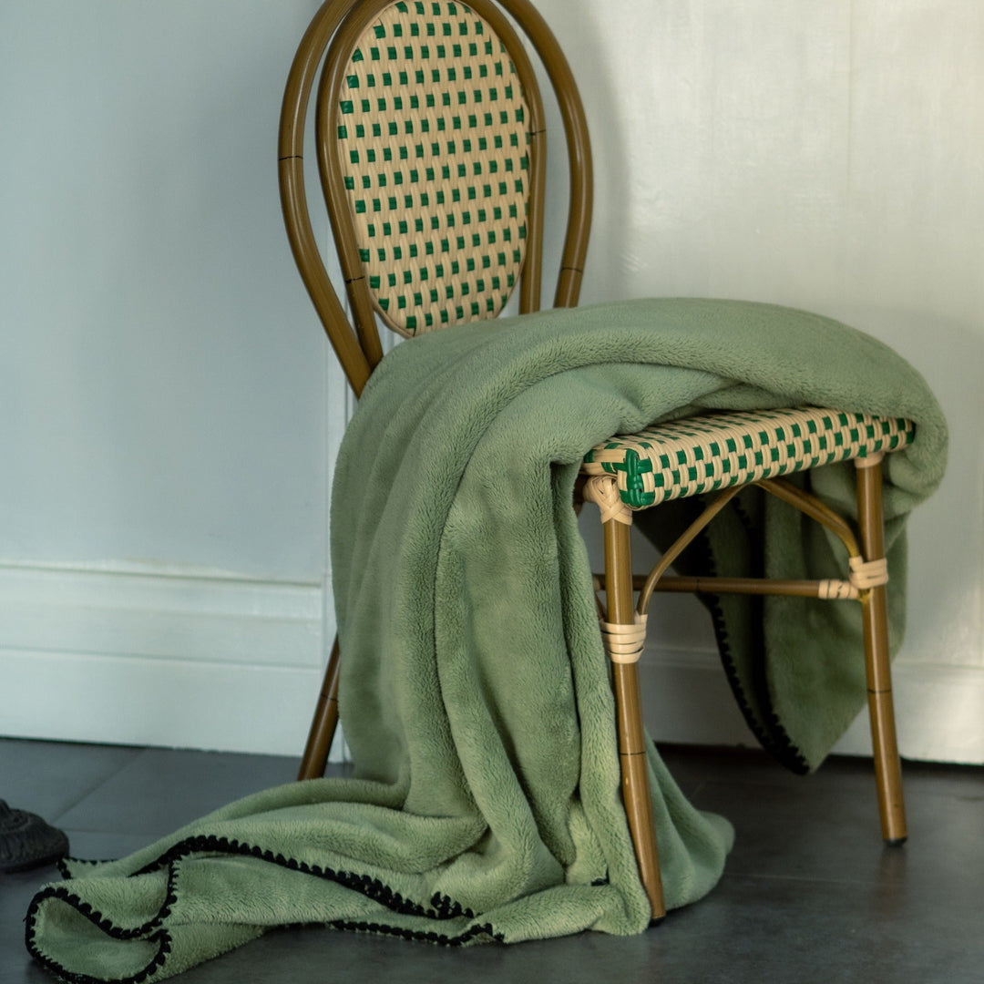 Supermykt plysjpledd til sofaen og sengen