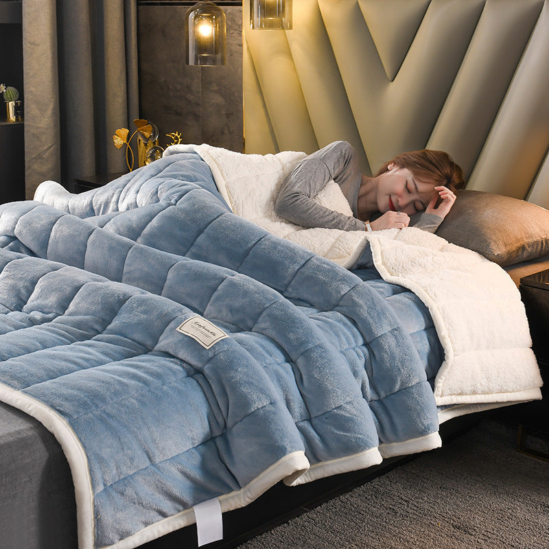 Koslund™ Vinterteppe i flanellfleece, puster og varmer i seng og sofa