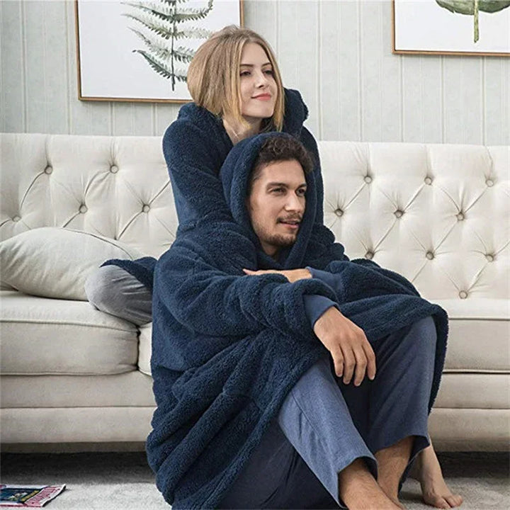 Koslund™ Oversized hettepledd i flanell med lange ermer, unisex