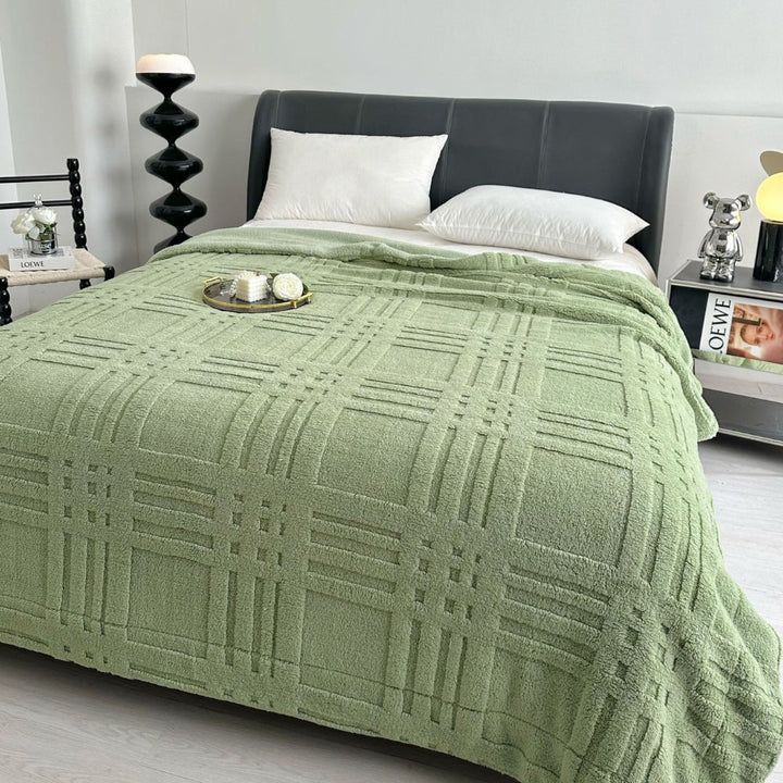 Koslund™ Strikket teppe med preget rutemønster i dobbel myk mikrofiber