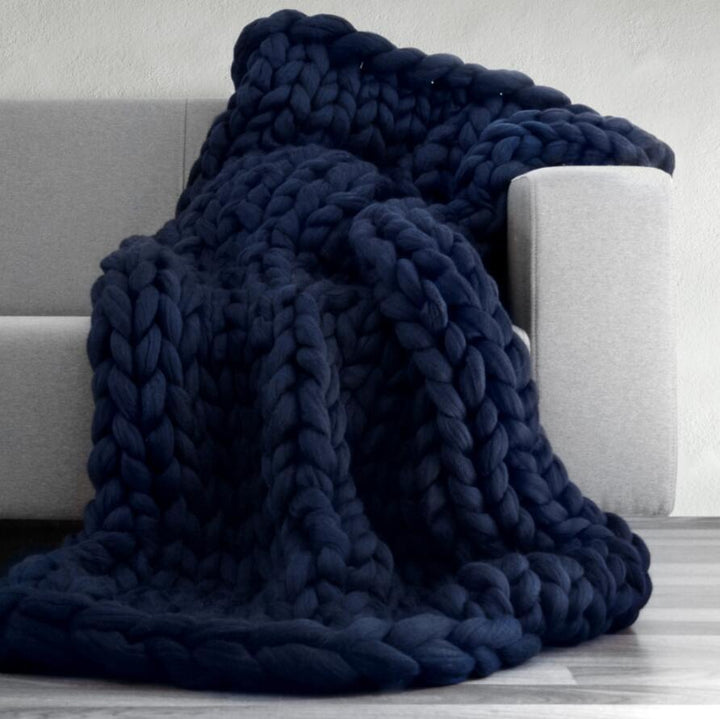 Koslund™ Grovstrikket pledd i myk mikrofiber, tolv farger
