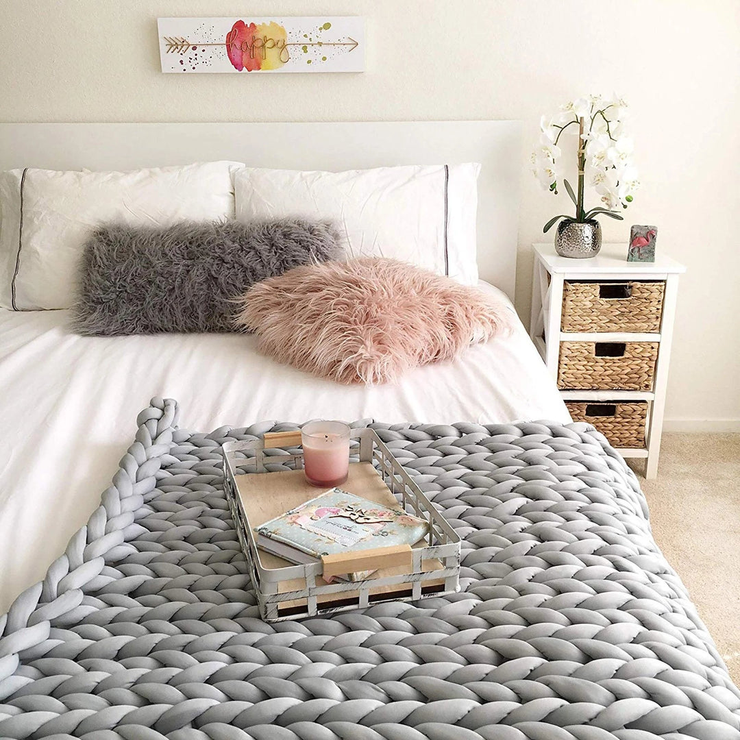 Koslund™ Grovstrikket pledd i myk mikrofiber, tolv farger