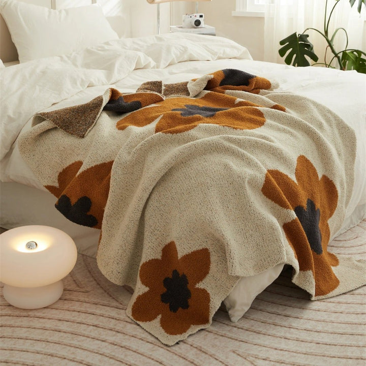 Supermykt blomstrete plysjpledd for kalde kvelder
