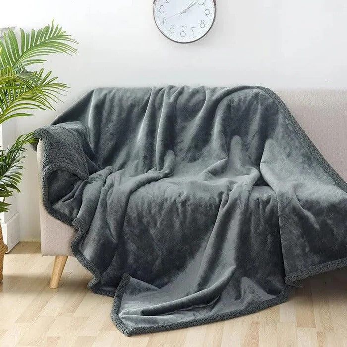 Koslund™ Vendbart vanntett og varmt pledd for sofa og seng