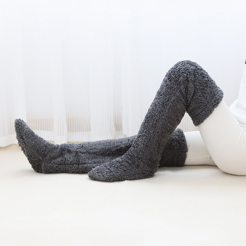 Myke knevarmere i lodden mikrofiber med åpen tå