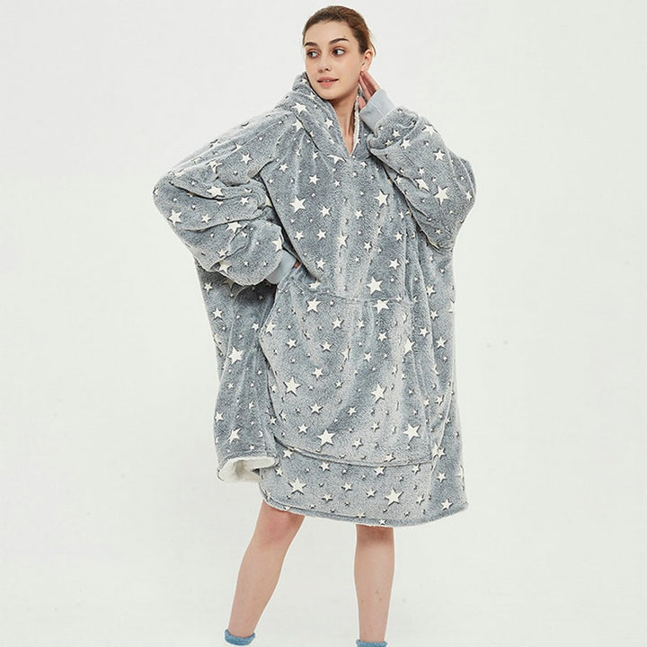 Oversized fleecehettegenser med sherpafôr og kengurulomme